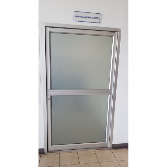 ติดตั้ง ประตูบานสวิง - ช่างนัน อลูมิเนียม - ประตูบานสวิง 